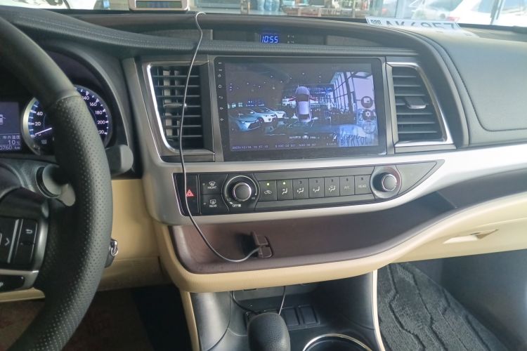 丰田 汉兰达 2018款 2.0T 两驱精英版 5座 国V中控内饰16