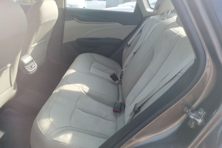 别克 英朗 2015款 15N 自动豪华型中控内饰21