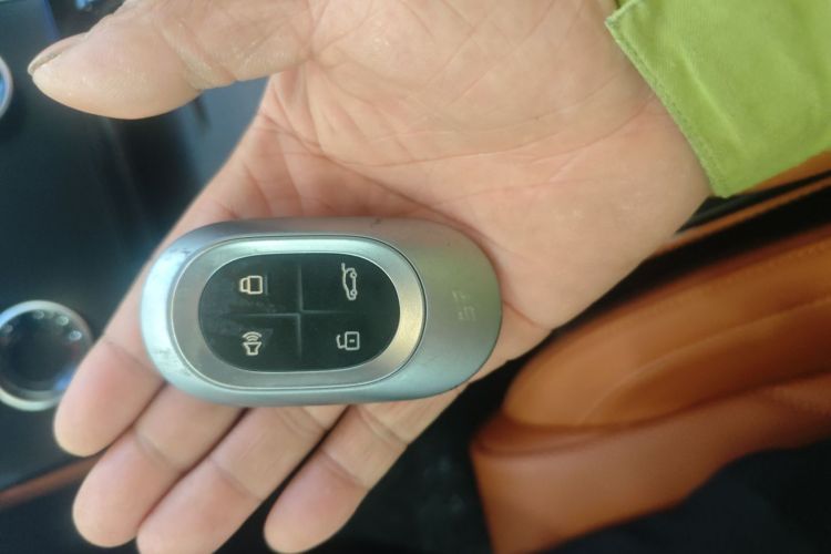 捷途山海L7 2024款 1.5T 120km  ULTRA 5座中控内饰11