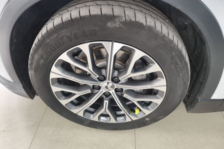 蔚来ES6 2023款 75kWh车身外观6001