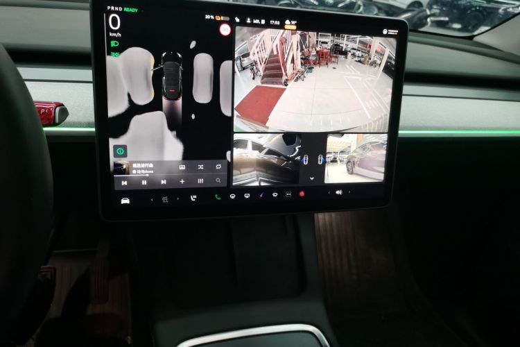 特斯拉 Model Y 2022款 改款 长续航全轮驱动版中控内饰16