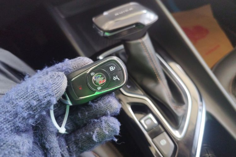 别克 威朗 2023款 Pro 乐享版中控内饰11