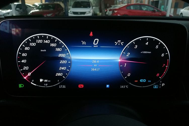 奔驰C级 2022款 C 200 L 运动版局部细节14