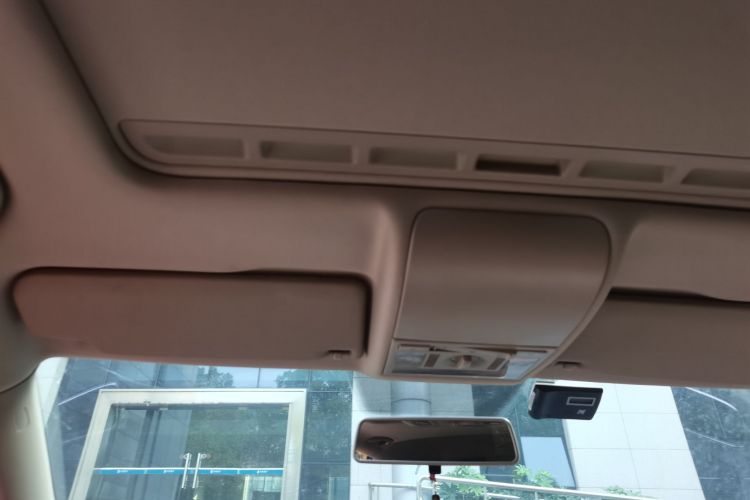 大众 Polo 2011款 1.6L 自动致尚版局部细节22