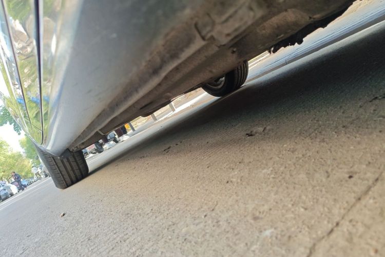 别克 君越 2013款 2.4L SIDI领先舒适型局部细节9001