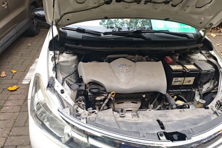 丰田 威驰 2016款 1.5L 自动智臻星耀版局部细节9006