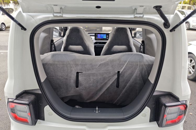 吉利银河 2024款 熊猫mini 200km 耐力熊机舱底盘23