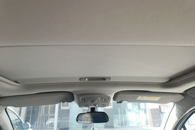 雪铁龙C4L 2015款 1.2T 自动尊贵版局部细节22