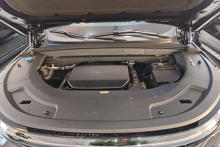理想汽车 理想L7 2024款 MAX机舱底盘24