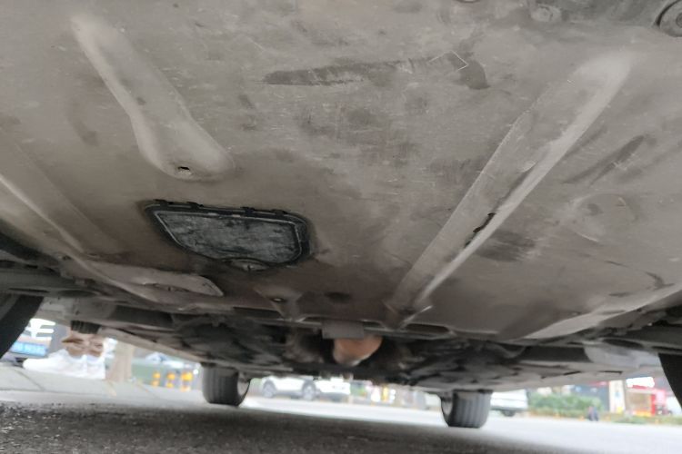 宝马X1 2018款 sDrive20Li 领先型局部细节9008