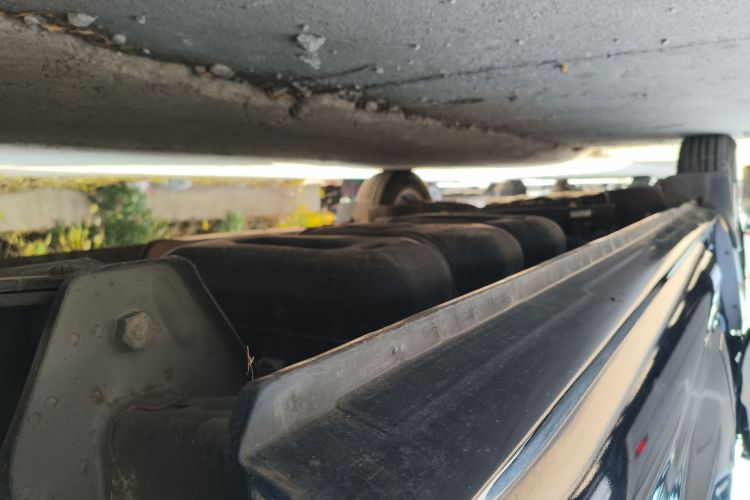 东风风行 菱智 2020款 M5L 1.6L 豪华型 7座局部细节9002