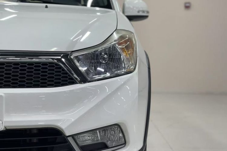 铃木 天语 SX4 2013款 1.6L 手动酷锐型车身外观36