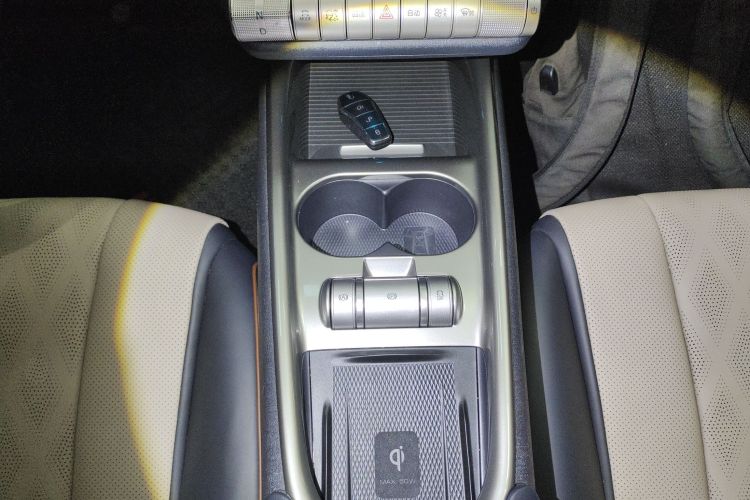 比亚迪 海豚 2025款 420km 时尚版中控内饰18