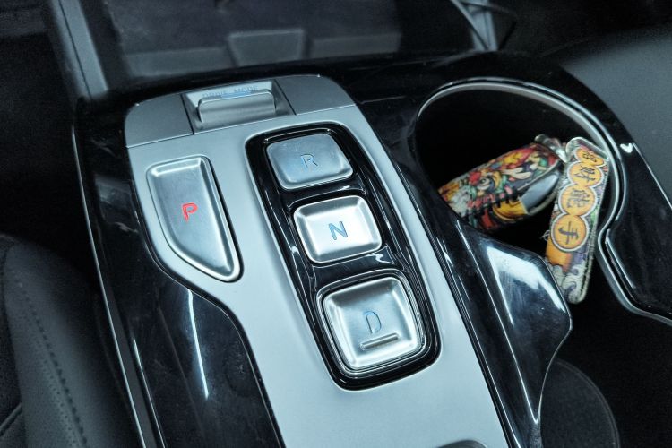 现代 2021款 途胜L 1.5T DCT LUX尊贵版中控内饰18