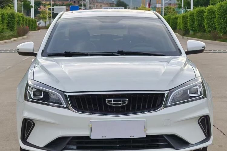 吉利汽车 帝豪 2021款 UP 1.5L CVT向上版车身外观2