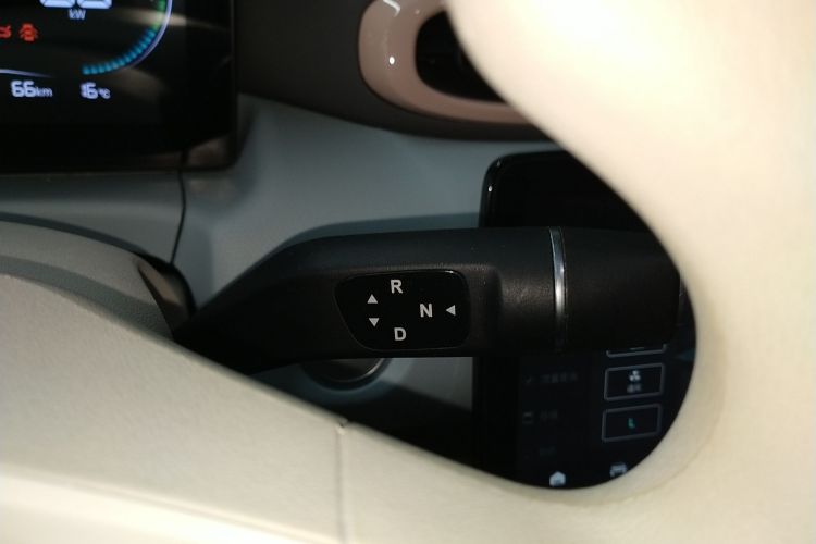 零跑汽车 零跑T03 2023款 310轻享版中控内饰18