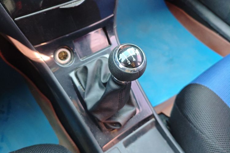 比亚迪F3 2020款 1.5L 手动经典型中控内饰18