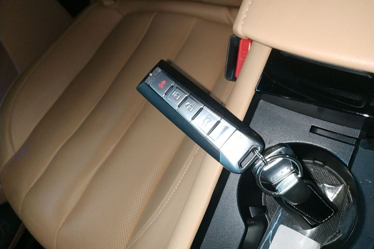 鸿蒙智行 问界M7 2022款 1.5T 后驱舒适版中控内饰11