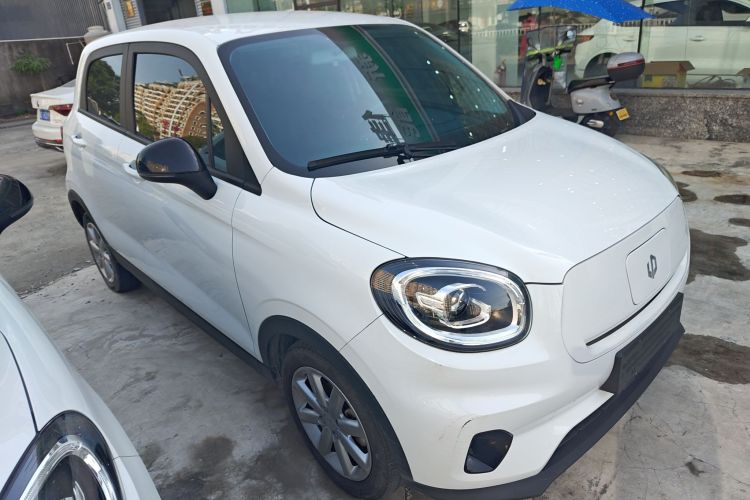 零跑汽车 零跑T03 2022款 玛瑙版车身外观3