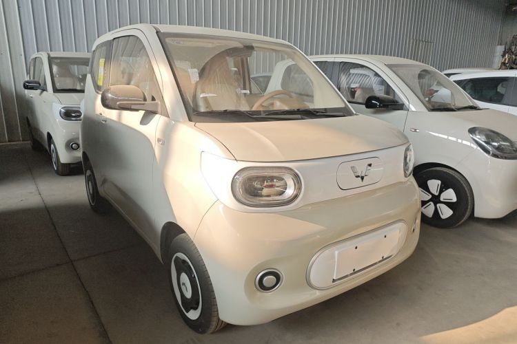 五菱汽车 宏光MINIEV 2024款 第三代 215km 青春版车身外观3