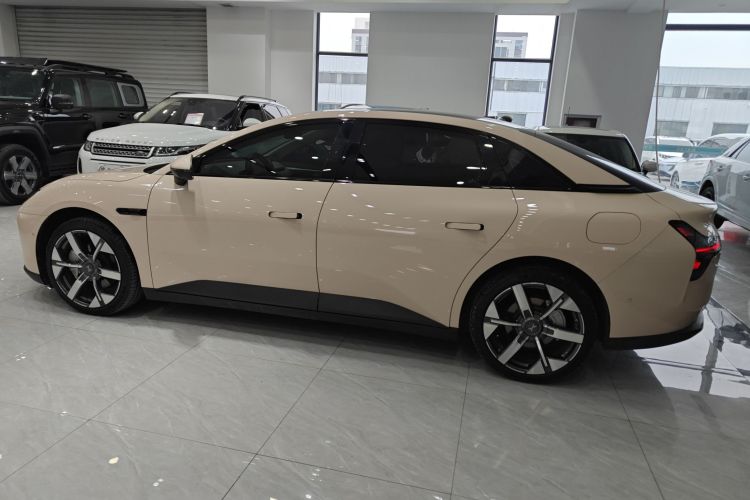 小鹏MONA M03 2024款 620 超长续航车身外观4