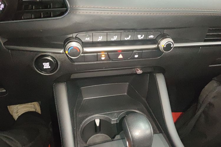 马自达3 昂克赛拉 2023款 2.0L 自动质擎版中控内饰16