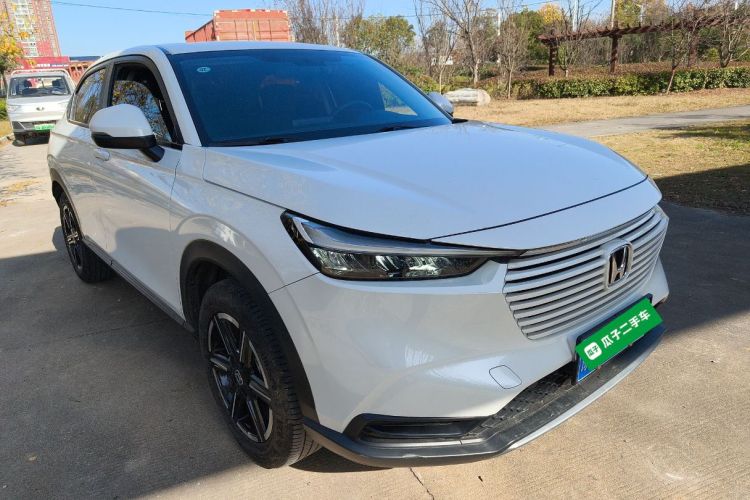 本田 缤智 2023款 1.5L CVT精英版车身外观3