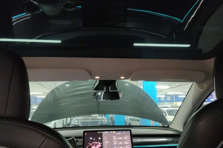 特斯拉 Model Y 2021款 标准续航后驱版中控内饰22