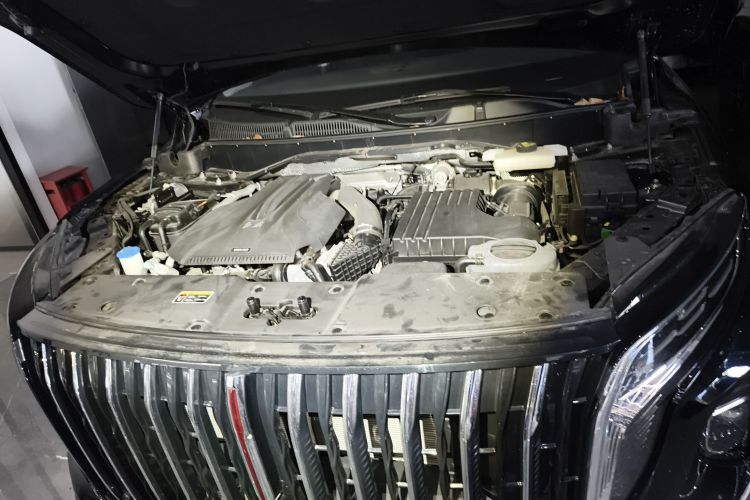 红旗HS7 PHEV 2024款 2.0T PHEV 四驱旗畅版 6座局部细节24