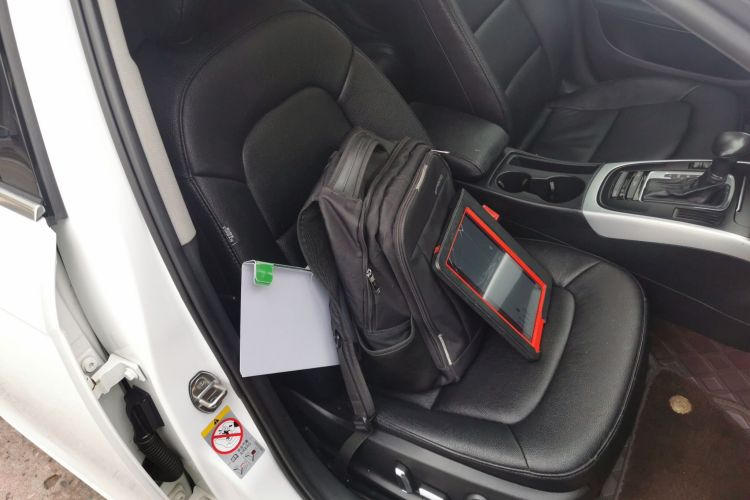 奥迪A4L 2015款 45 TFSI quattro个性运动型局部细节41