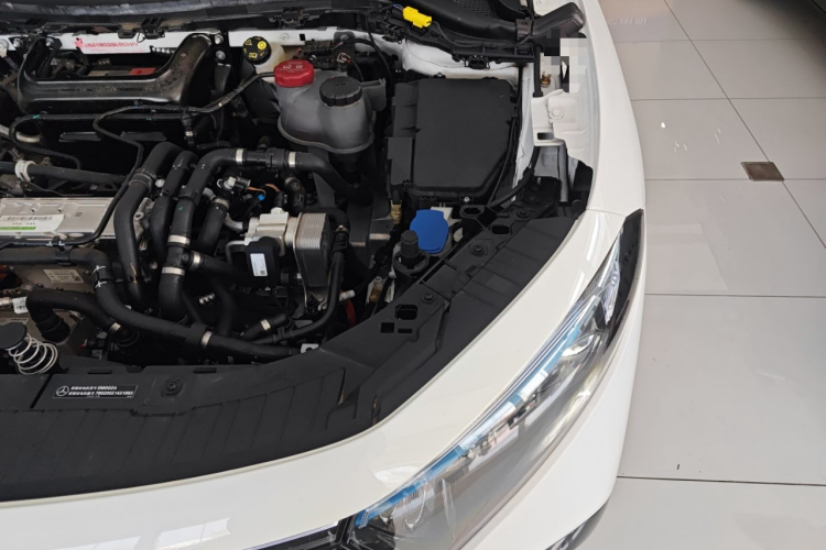 奔驰EQA 2025款 EQA 260机舱底盘26