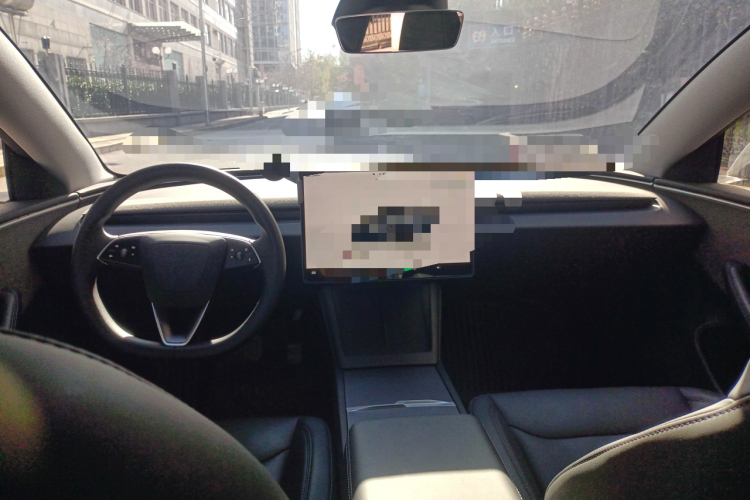 特斯拉 Model 3 2023款 后轮驱动版局部细节22