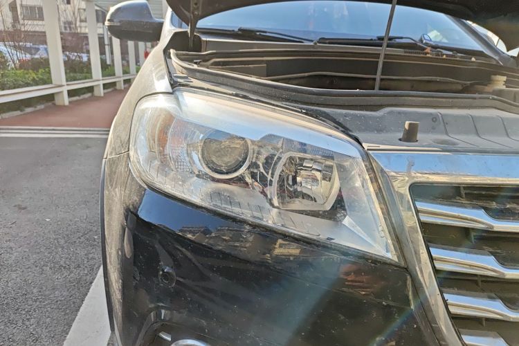 哈弗H6 2015款 运动版 1.5T 自动两驱豪华型车身外观8