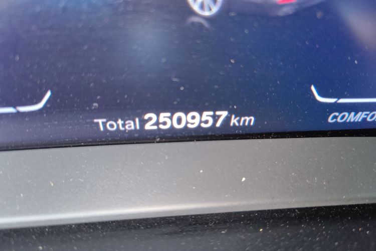 宝马5系 2020款 525Li M运动套装中控内饰15