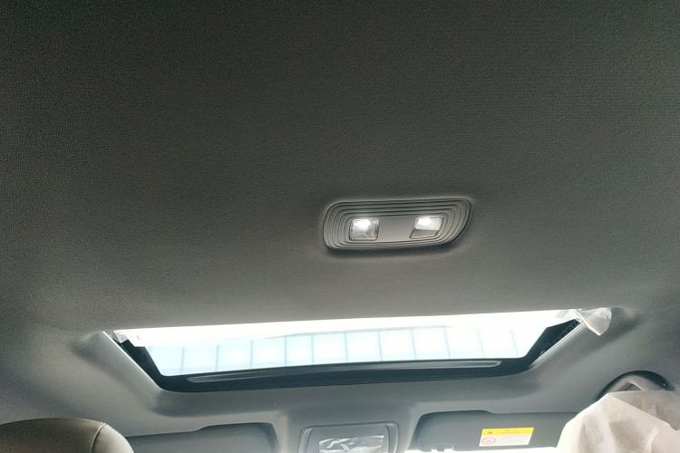 比亚迪 秦PLUS 2024款  荣耀版 DM-i 120KM超越型中控内饰22