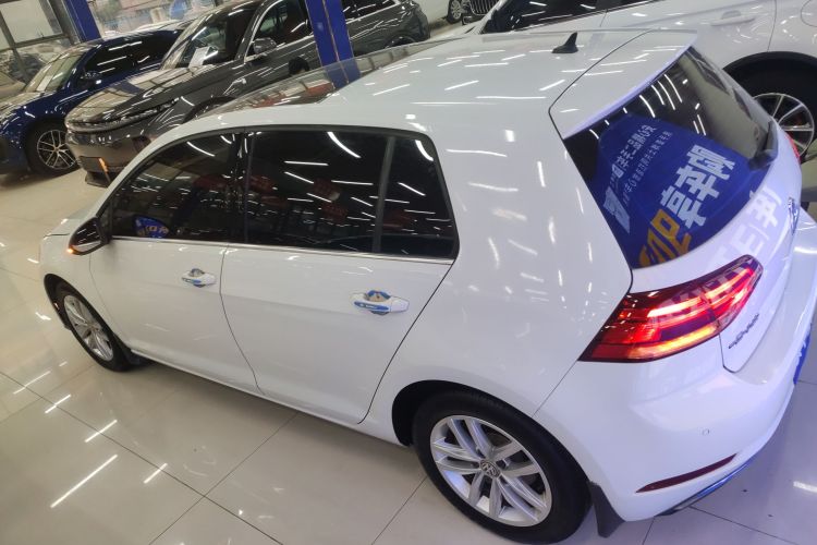 大众 高尔夫 2019款 280TSI DSG舒适型 国V车身外观4