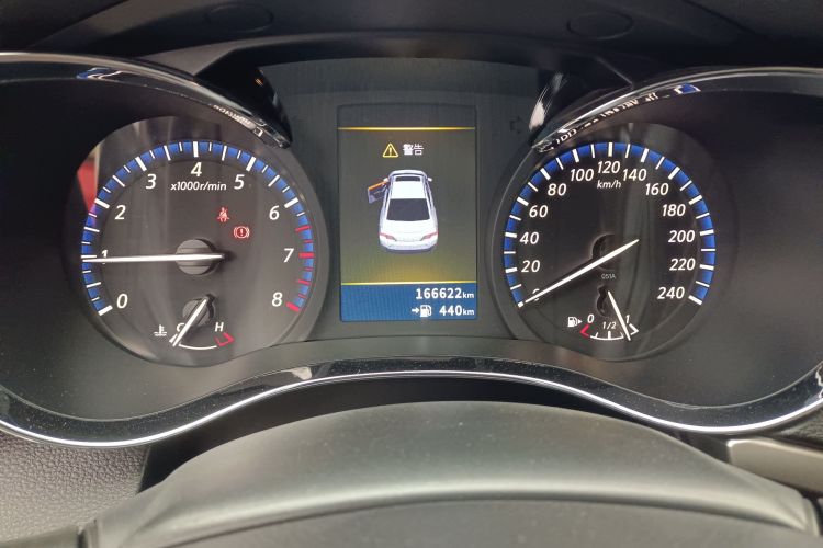 启辰D60 2018款 1.6L 手动智联精英版中控内饰14