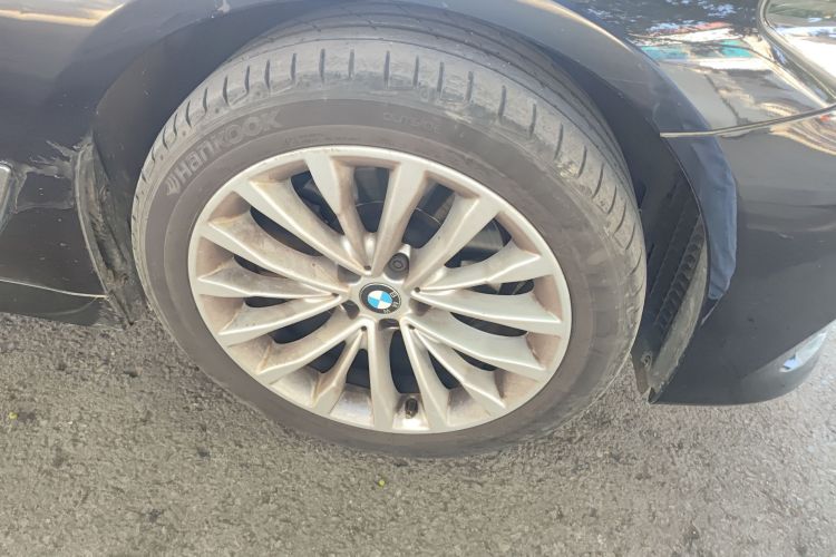 宝马5系 2018款 525Li 豪华套装车身外观6007