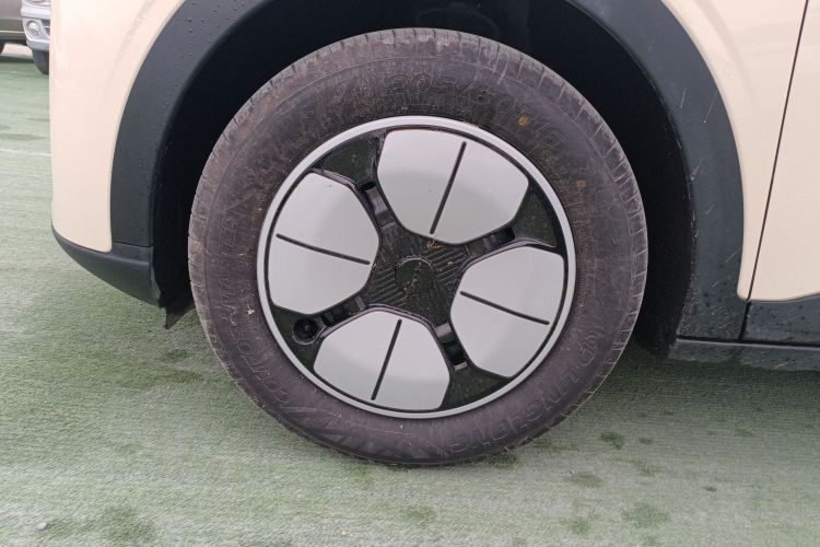 吉利银河 星愿 2025款 410km 自由版车身外观6007