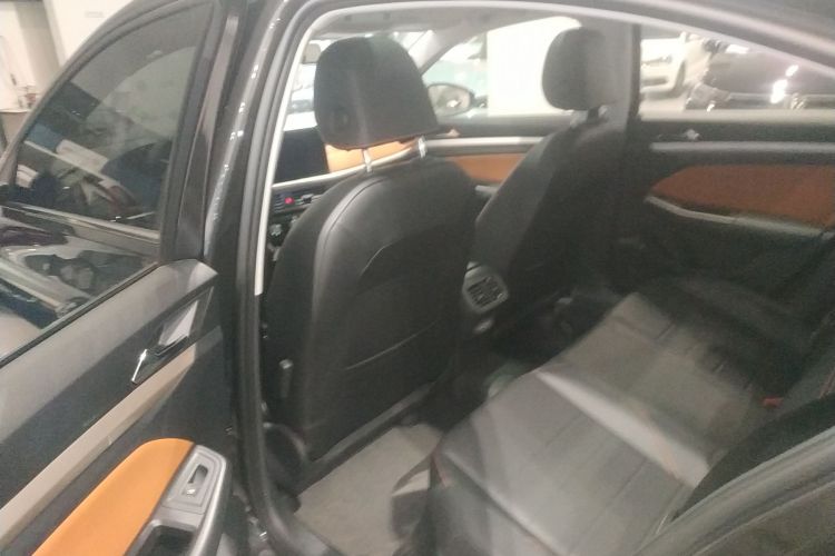 大众 宝来 2025款 200TSI DSG悦行PRO版中控内饰7004