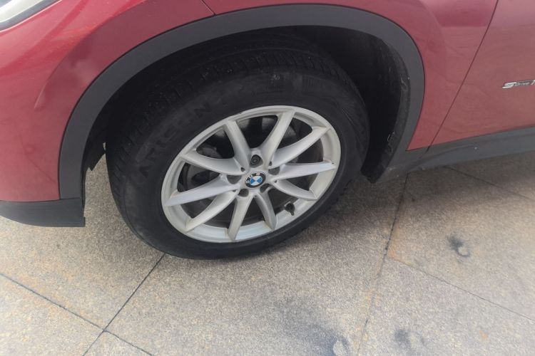 宝马X1 2016款 sDrive18Li 时尚型车身外观6007