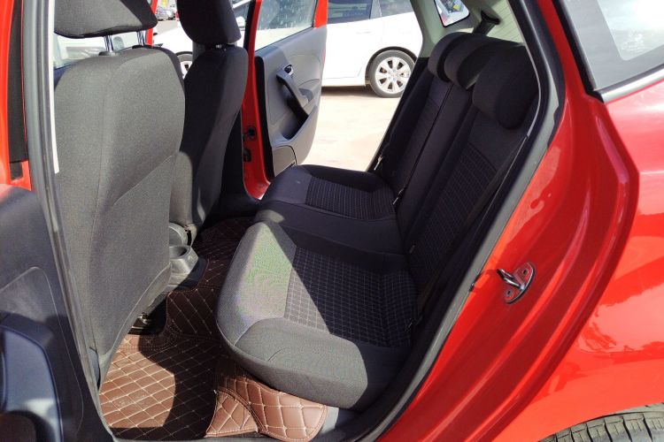 大众 Polo 2016款 1.6L 自动舒适型中控内饰21