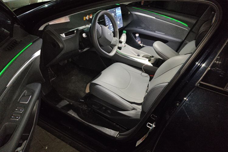 小鹏MONA M03 2025款 515 长续航 Plus中控内饰19