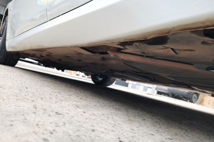 宝马1系 2021款 改款 125i M运动曜夜版局部细节9002