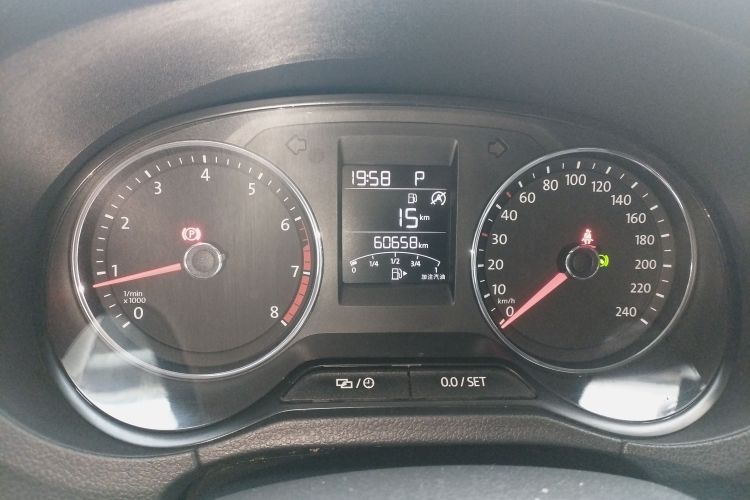 大众 Polo 2018款 1.5L 自动安享型中控内饰14