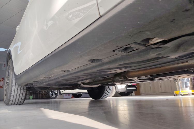 奔驰GLC 2020款 改款 GLC 260 L 4MATIC 豪华型局部细节9001