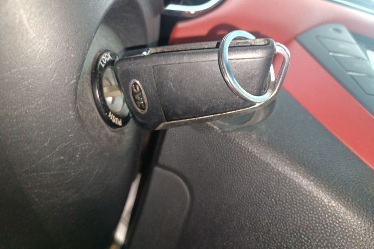 江汽集团 瑞风S2 2017款 1.5L CVT豪华智能型中控内饰11