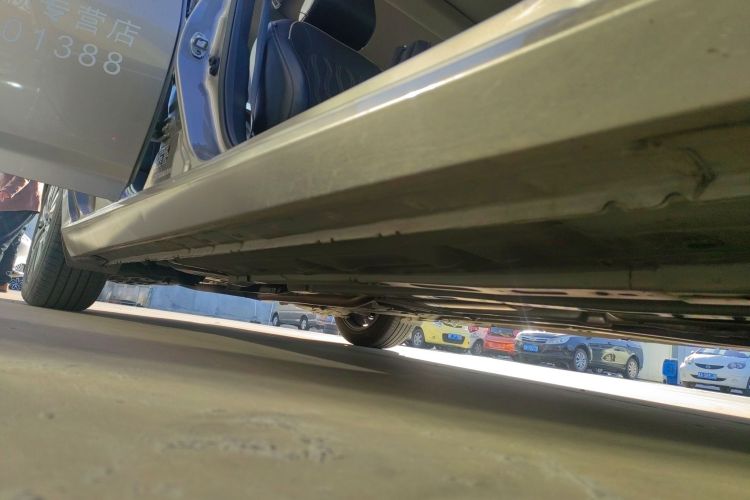 日产 天籁 2022款 2.0L XL-Upr 优享版局部细节9001