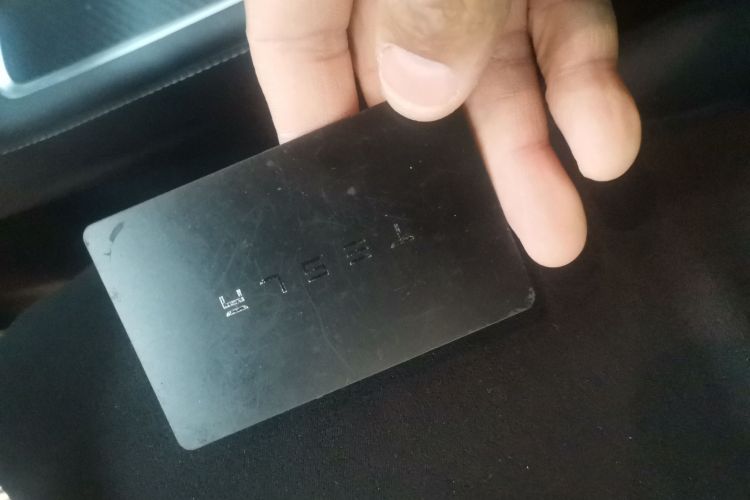 特斯拉 Model Y 2023款 后轮驱动版中控内饰11