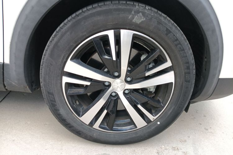 标致5008 2021款 360THP 5座实力版车身外观10